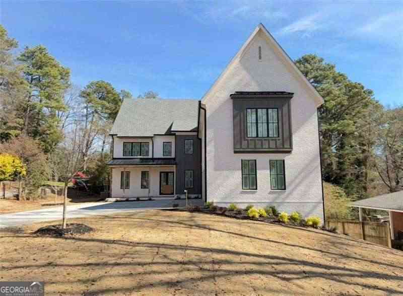 Homes For Sale - 6107 Harleston Road<br/> Fulton County, Sandy Springs, GA 30328