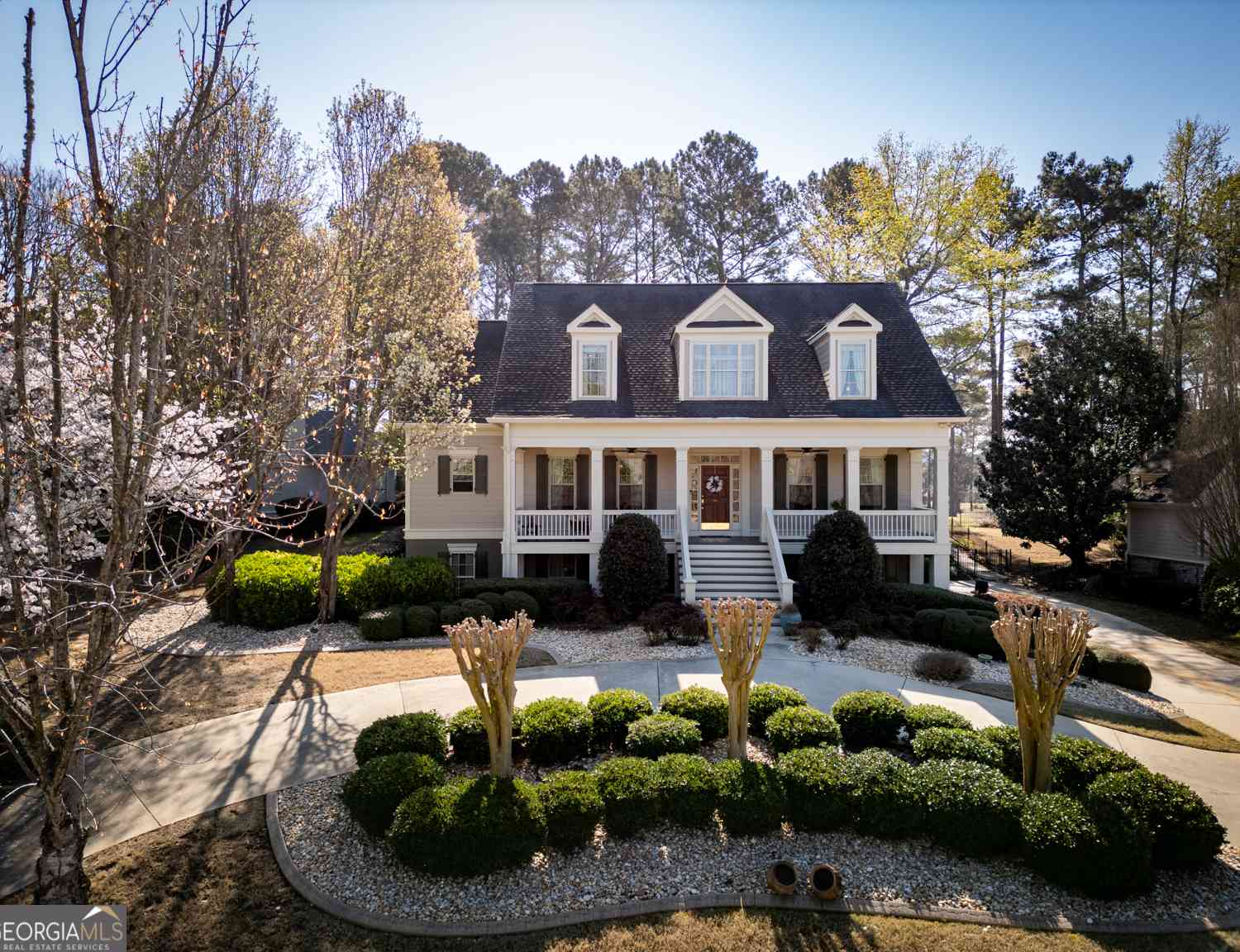 Homes For Sale - 6012 Golf View Crossing<br/> Locust Grove, GA 30248