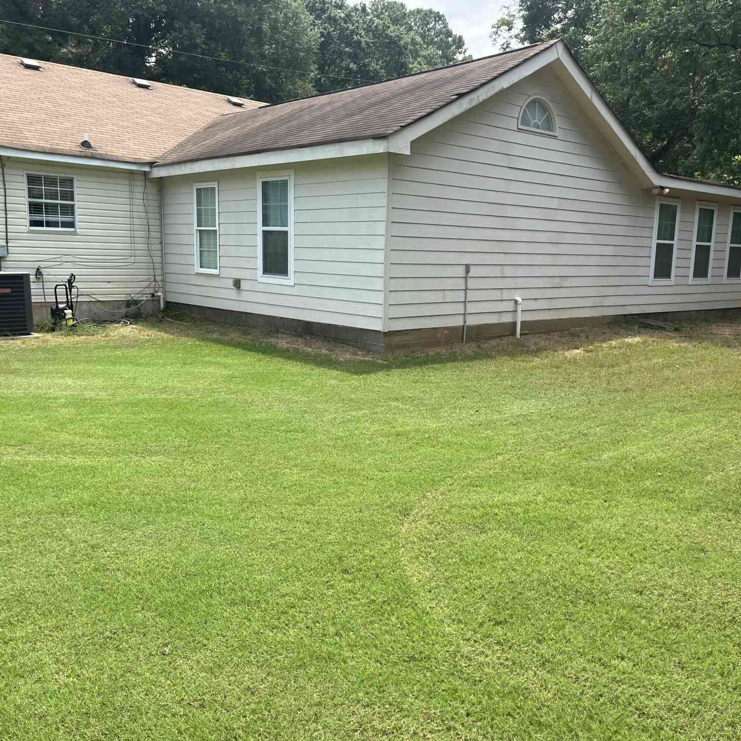 Homes For Sale - 300 W Midland Avenue<br/> Winder, GA 30680