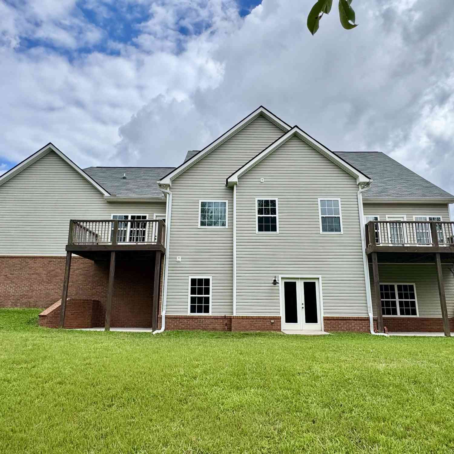 Homes For Sale - 120 Camilla Drive<br/> Carrollton, GA 30116