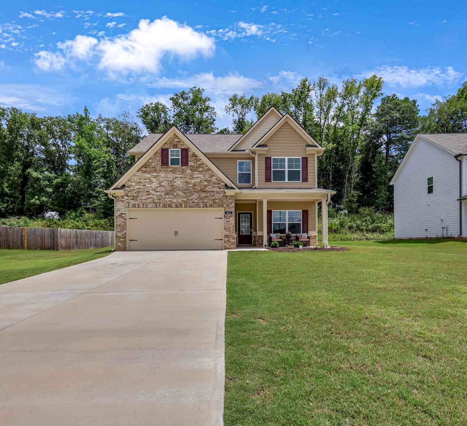 Homes For Sale - 622 Skye Drive<br/> Jackson County, Commerce, GA 30529