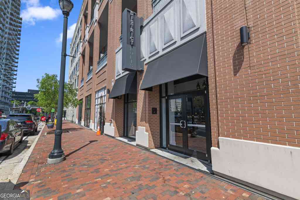 Condo For Sale - 260 18th Street NW #10320<br/> Atlanta, GA 30363
