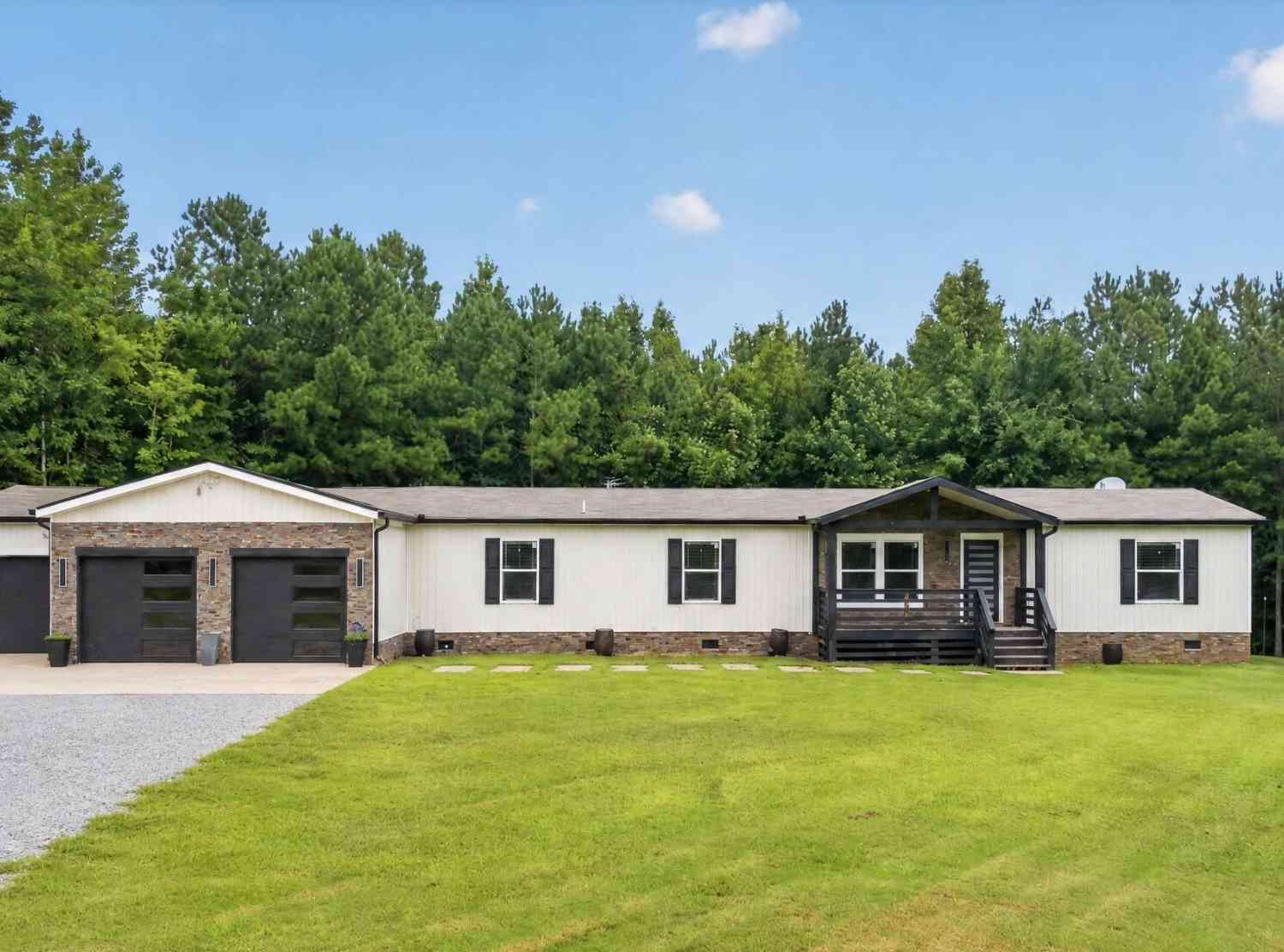 Homes For Sale - 85 Old Bushmill Road<br/> Bremen, GA 30110