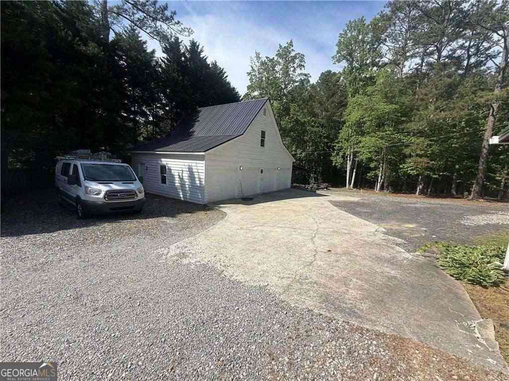 Homes For Sale - 185 Holland Road<br/> Dallas, GA 30157