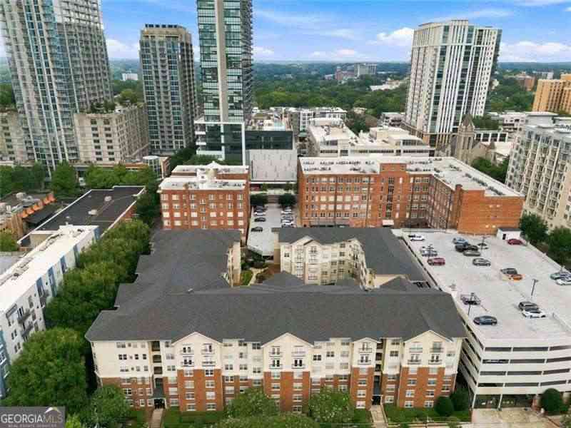 Condo For Sale - 800 Peachtree Street NE #1102<br/> Atlanta, GA 30308