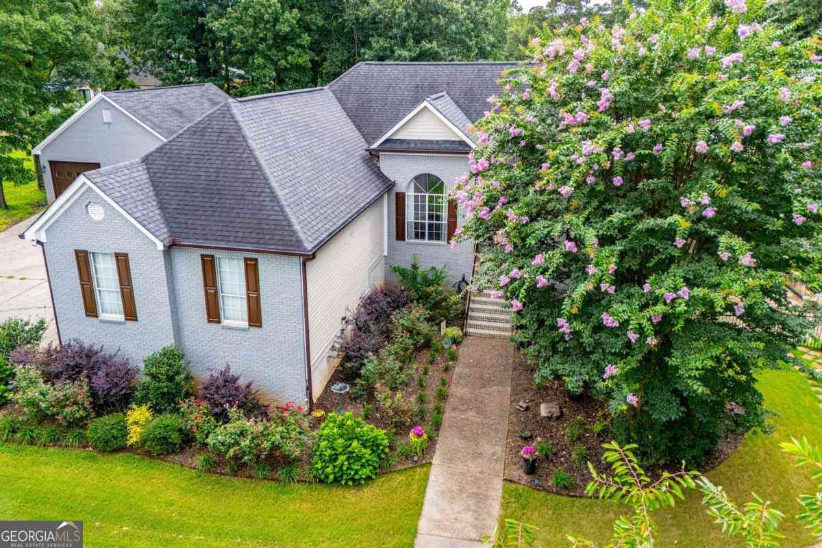 Homes For Sale - 72 Oak Walk<br/> Villa Rica, GA 30180