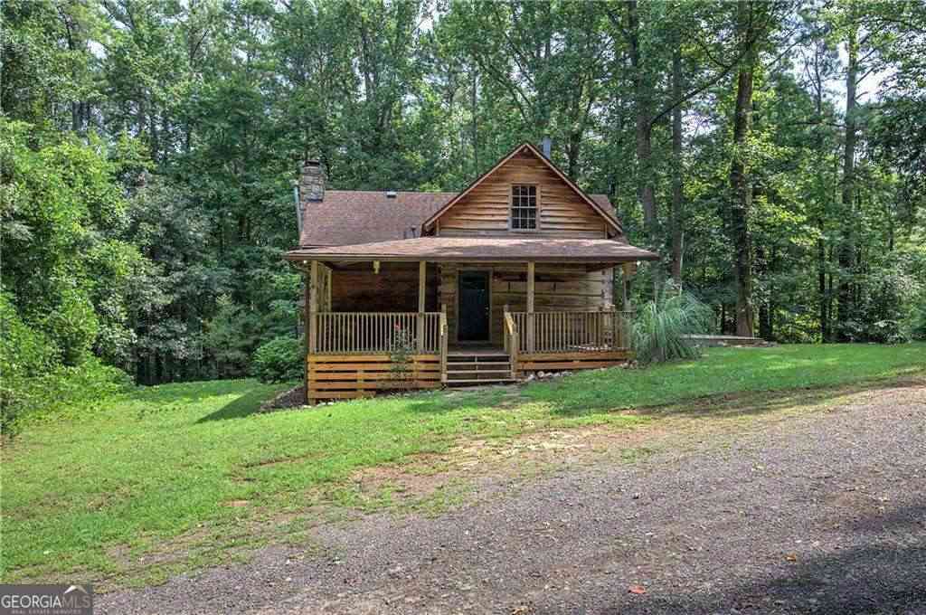 Homes For Sale - 6263 James Dupree Lane<br/> Acworth, GA 30102
