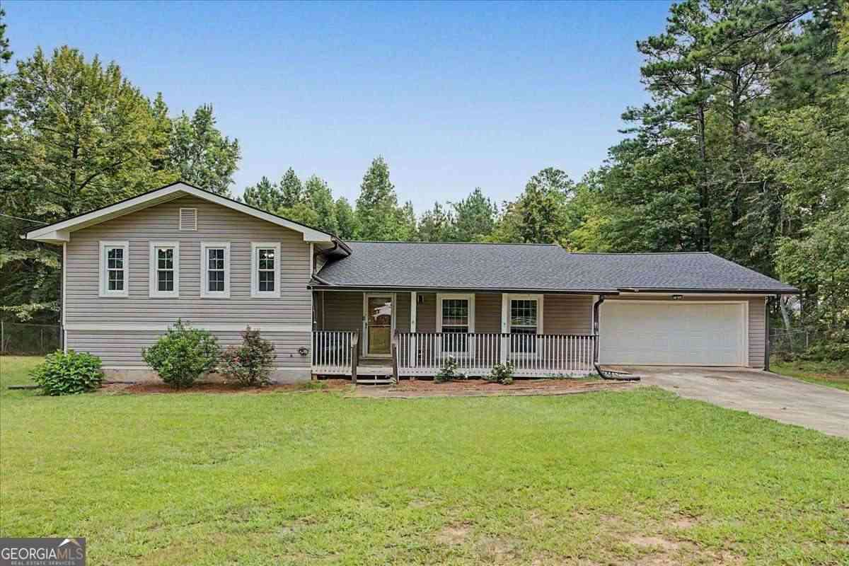 Homes For Sale - 576 Cross Plains Road<br/> Carrollton, GA 30116