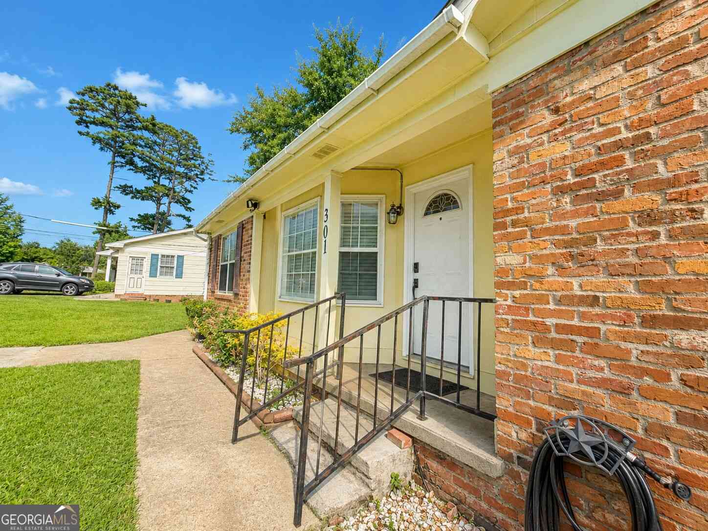 Homes For Sale - 301 Sharon Drive<br/> Americus, GA 31709