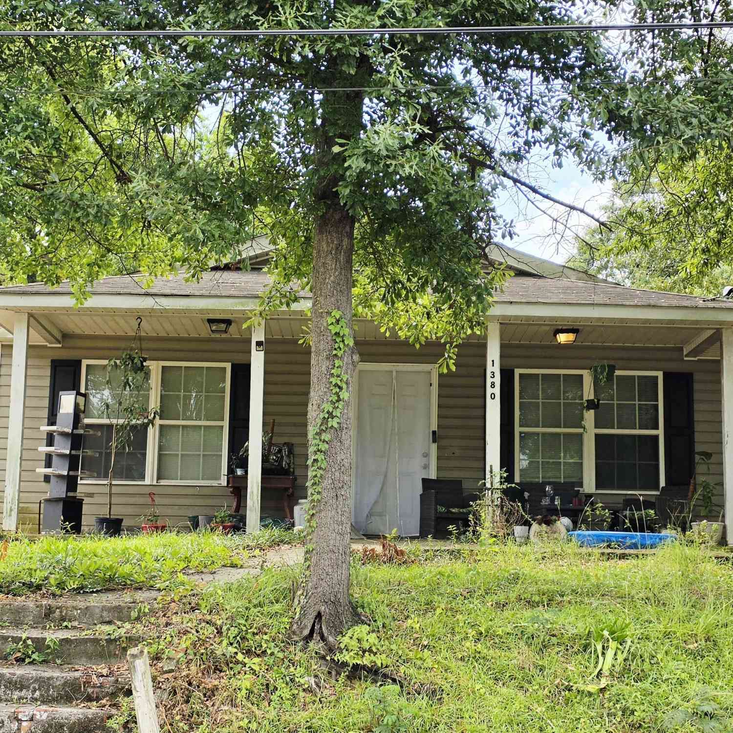 Homes For Sale - 1380 Duncan Avenue<br/> Macon, GA 31201