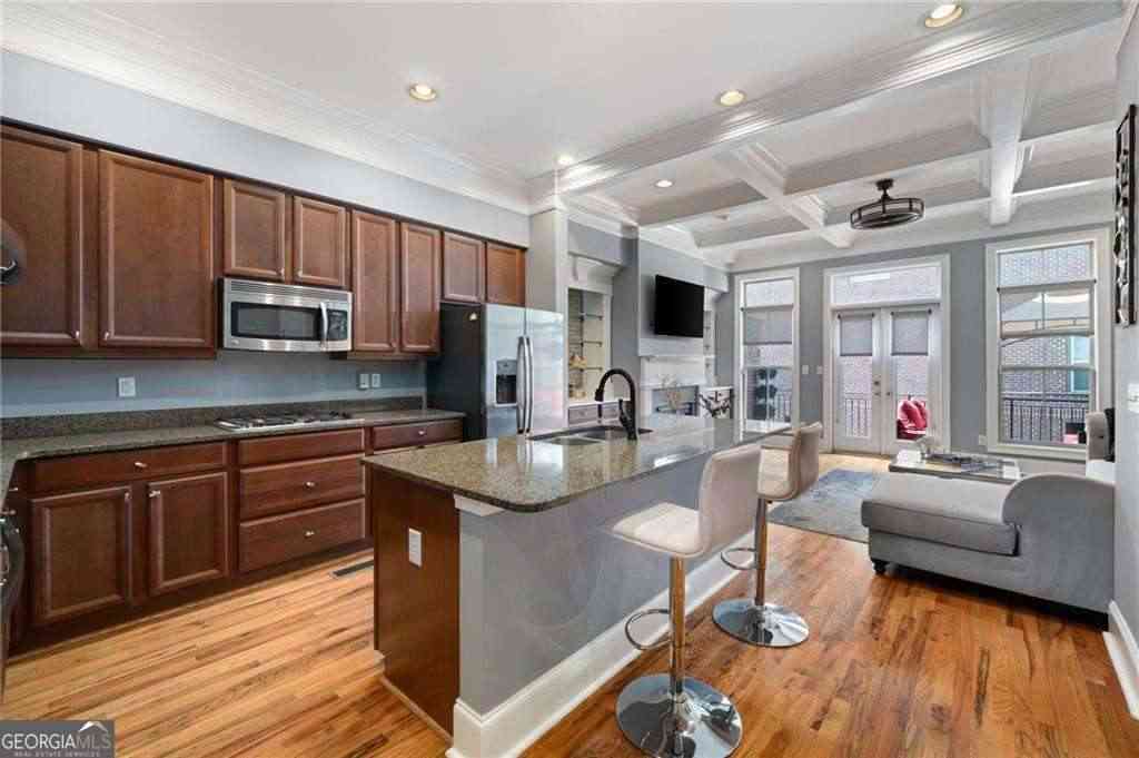 Townhouse For Sale - 2566 Crescent Park Court #634<br/> Atlanta, GA 30339