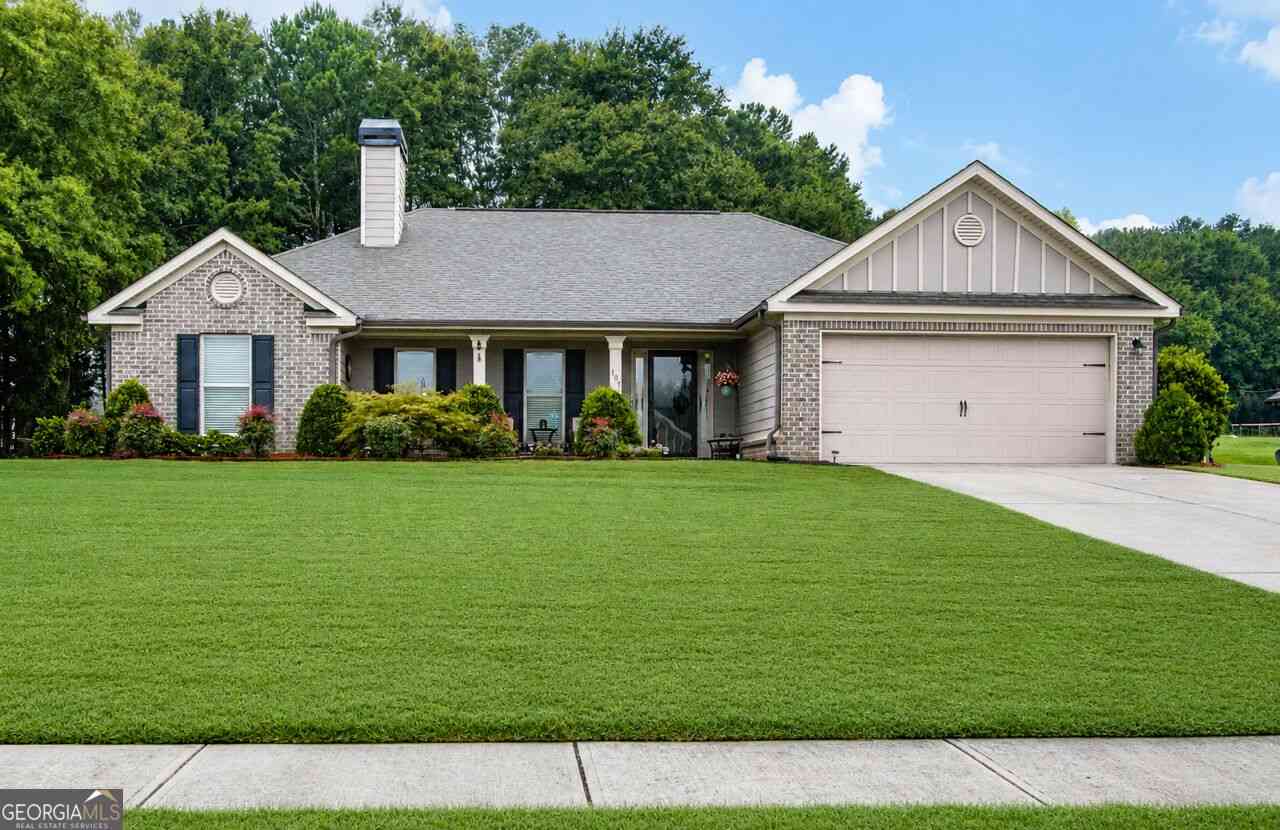 Homes For Sale - 107 Cooper Court<br/> Statham, GA 30666