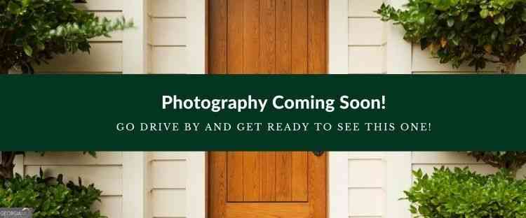 Townhouse For Sale - 579 Picketts Bend Court<br/> Marietta, GA 30008