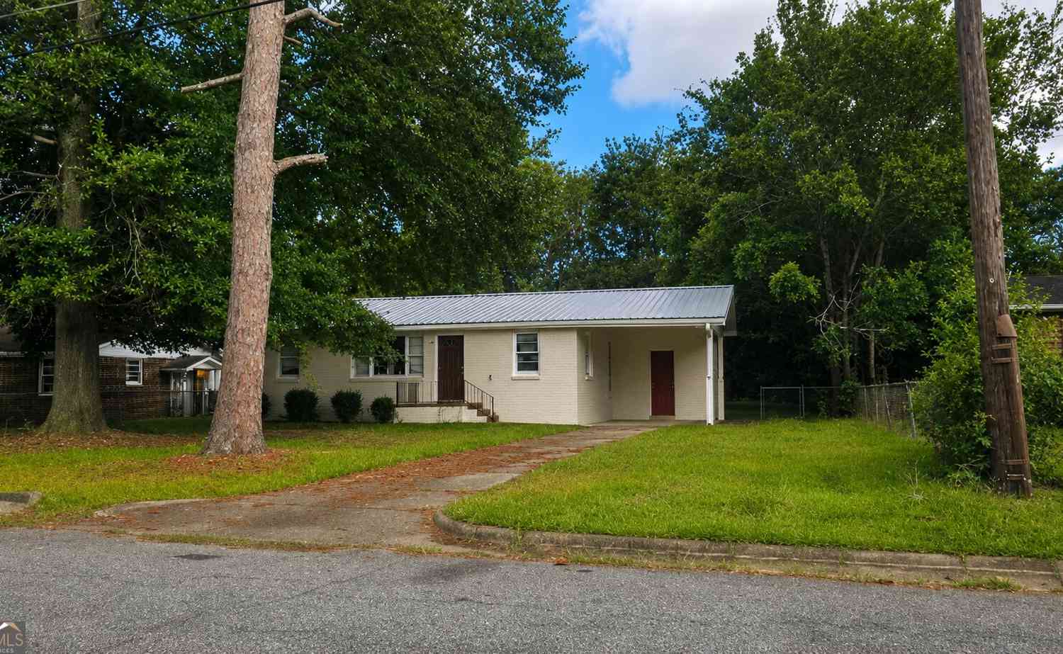 Homes For Sale - 2782 Reynolds Drive<br/> Macon, GA 31206