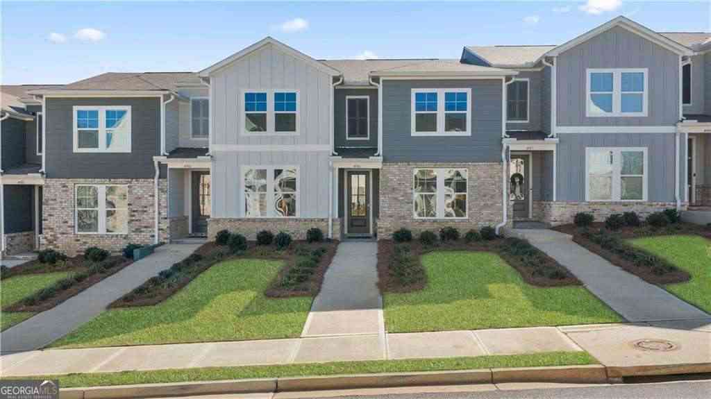 Townhouse For Sale - 117 Park Ridge Circle<br/> Emerson, GA 30137