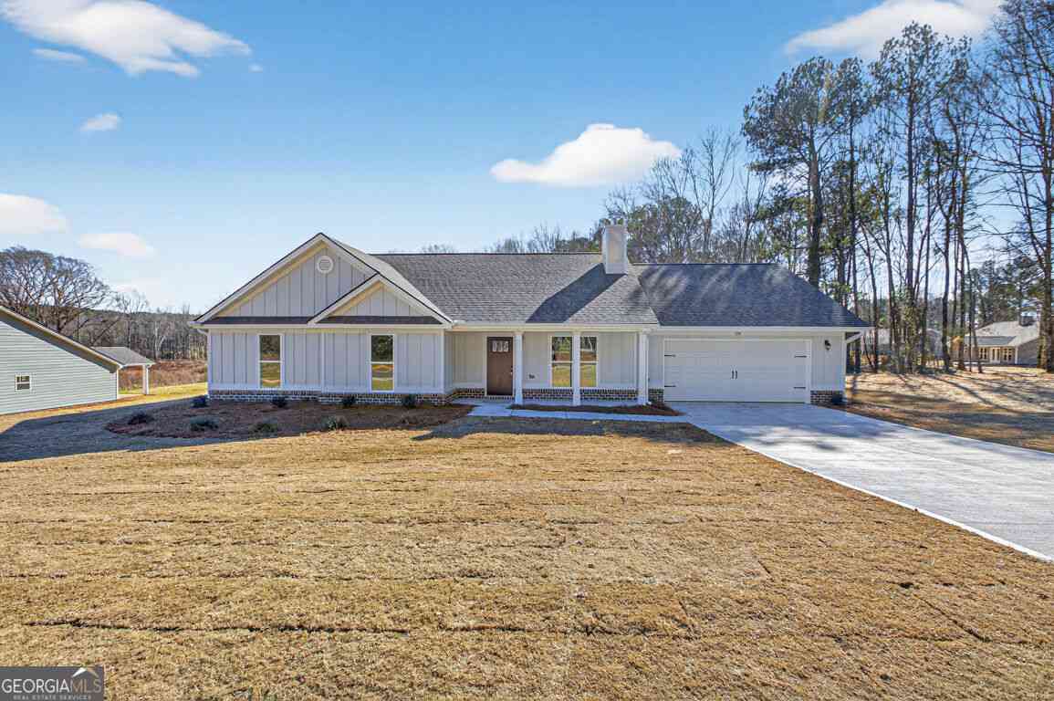 Homes For Sale - 158 Mockingbird Lane #32<br/> Winder, GA 30680