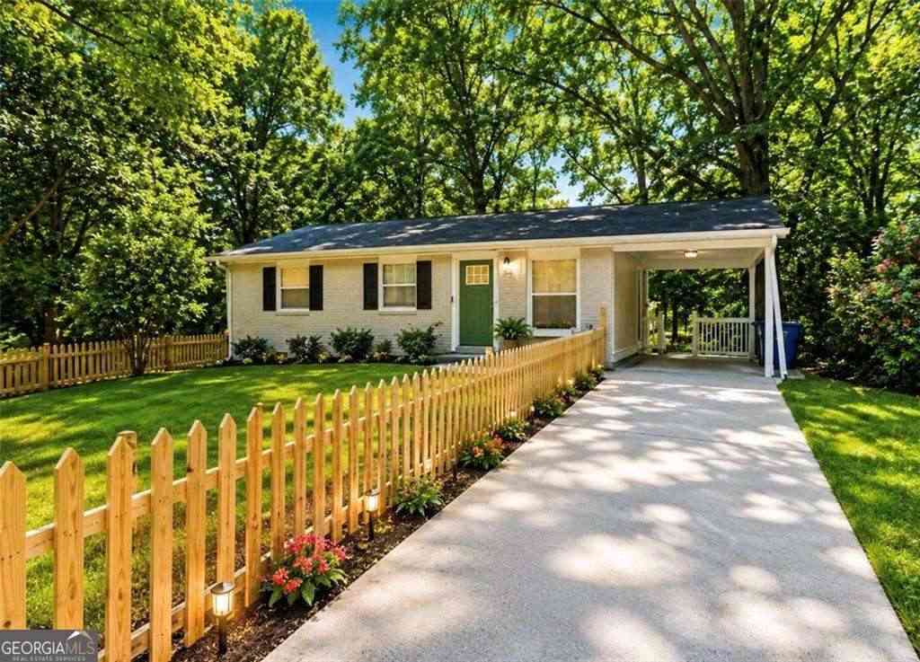Homes For Sale - 3560 Fairlane Drive NW<br/> Fulton County, Atlanta, GA 30331