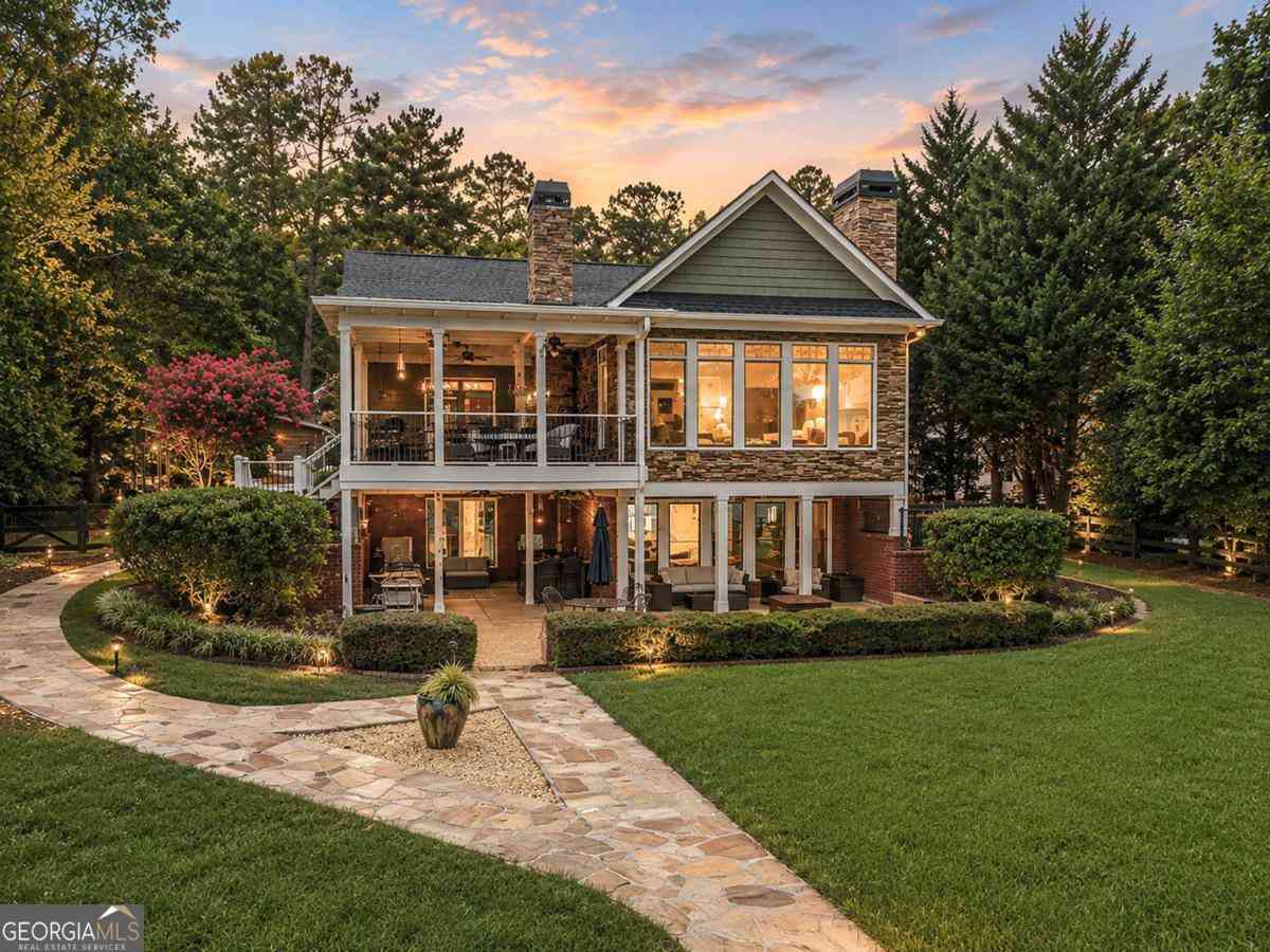 Homes For Sale - 364 S Steel Bridge Road<br/> Eatonton, GA 31024
