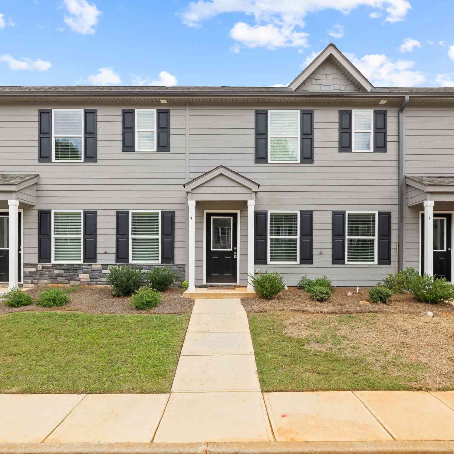 Townhouse For Sale - 100 Lena Lane # 6<br/> Eatonton, GA 31024
