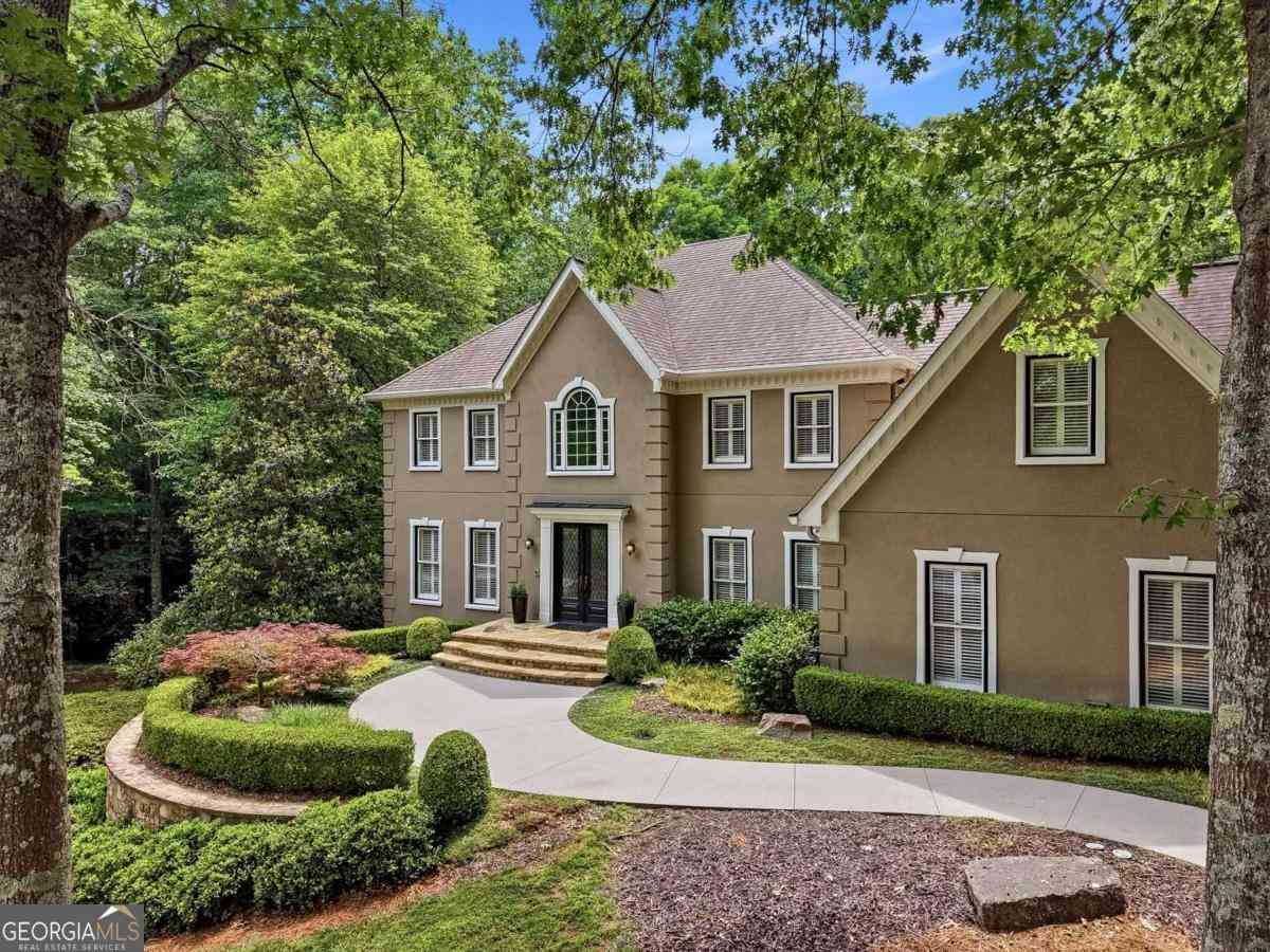 Homes For Sale - 12880 Bucksport Drive<br/> Fulton County, Roswell, GA 30075