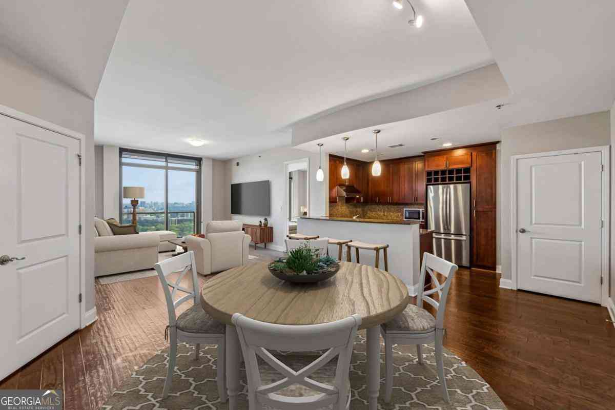 Condo For Sale - 270 17th Street NW #3106<br/> Atlanta, GA 30363