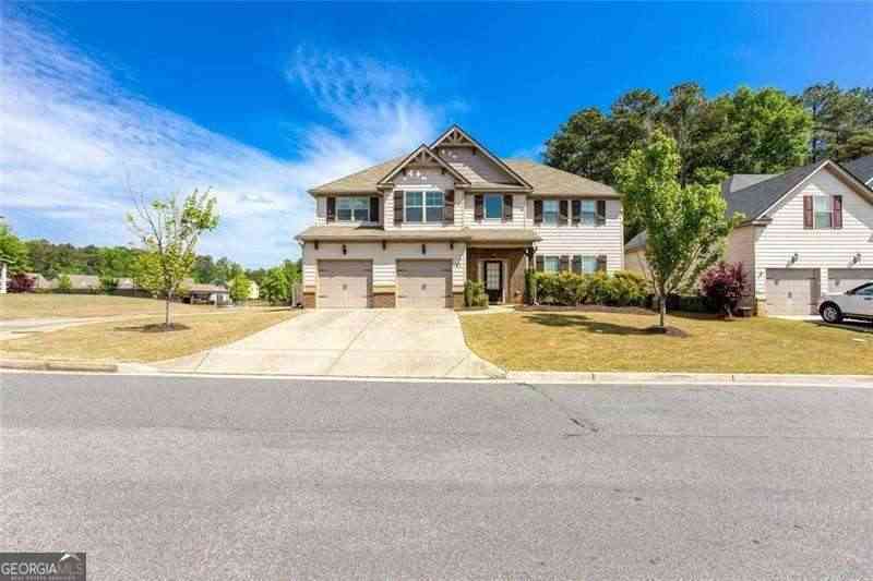 Homes For Sale - 91 Ashbury Circle<br/> Dallas, GA 30157