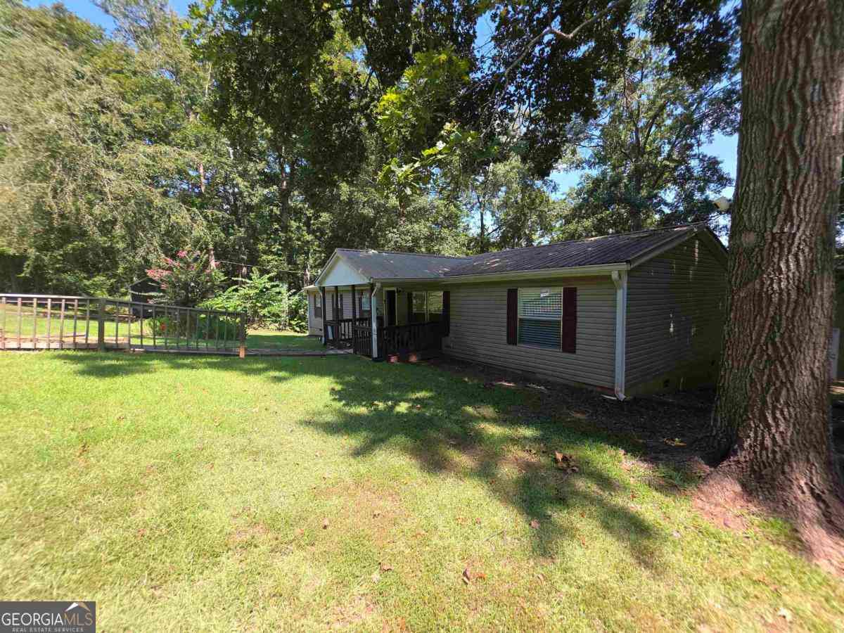 Homes For Sale - 331 Twilight Shores Road<br/> Eatonton, GA 31024
