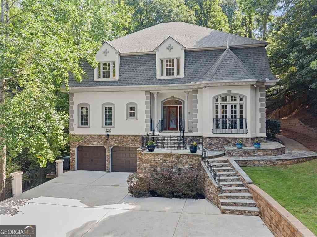 Homes For Sale - 1236 Riversound Court<br/> Marietta, GA 30068