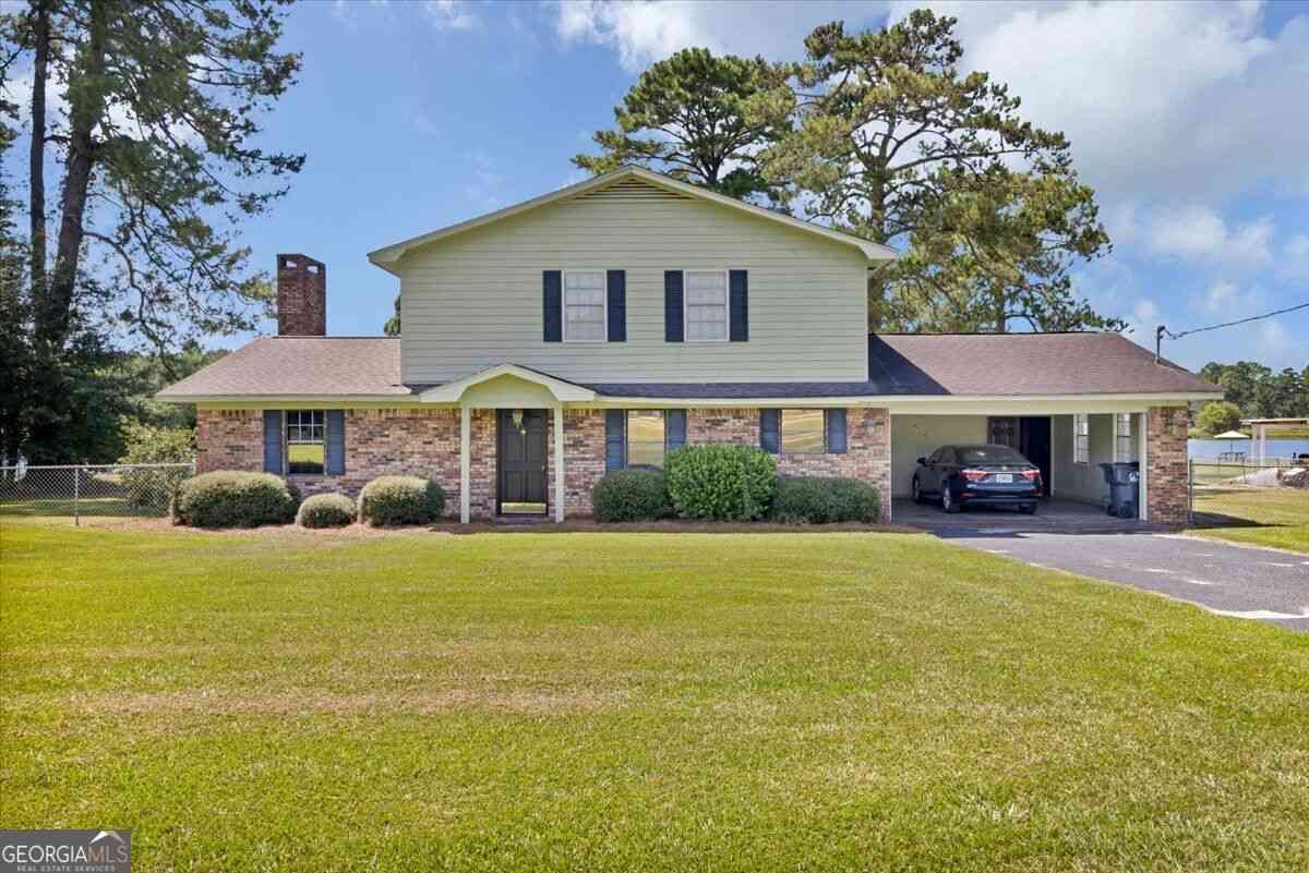 Homes For Sale - 443 Lakeshore Road<br/> Pelham, GA 31779