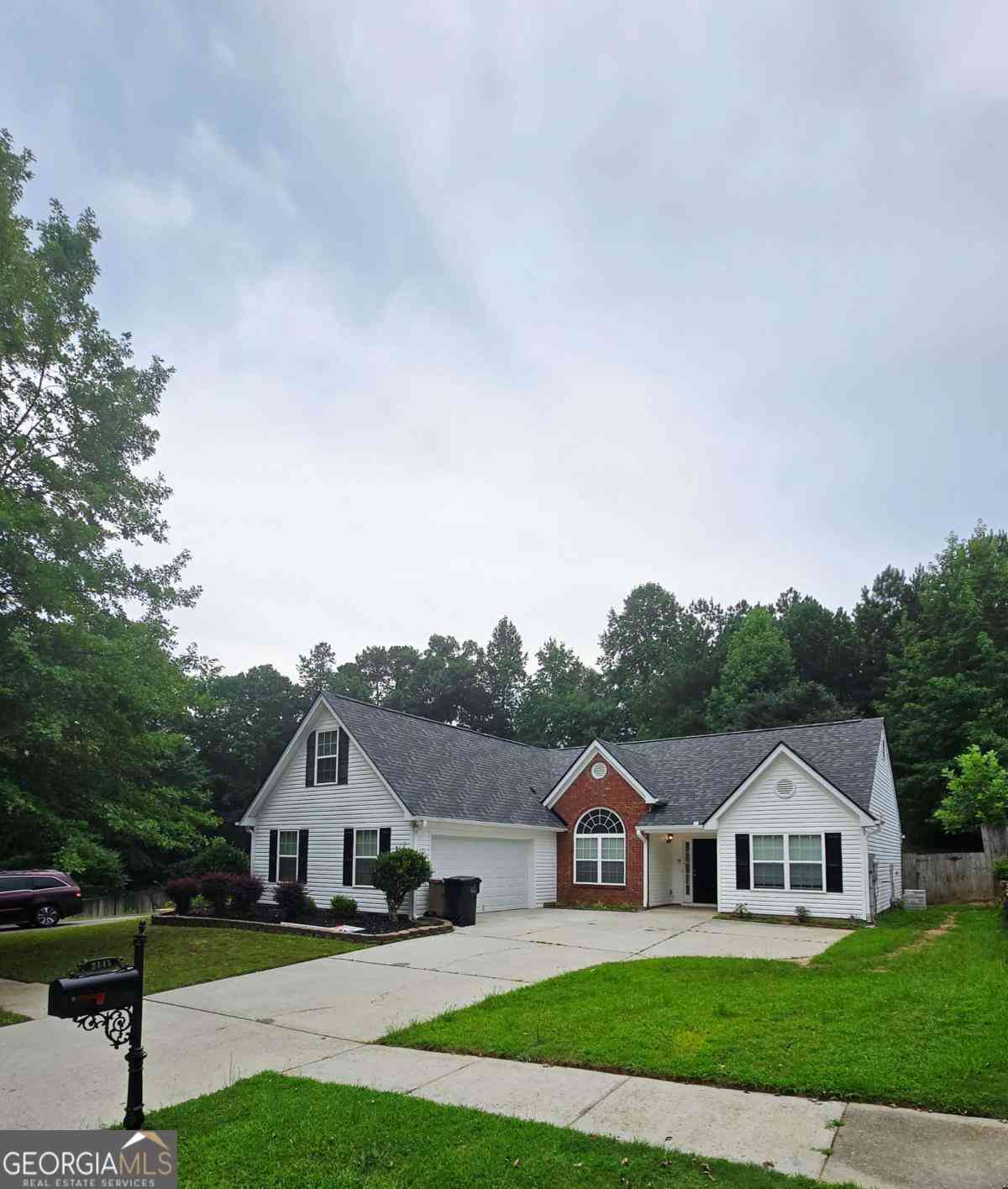 Homes For Sale - 2145 Mina Lane Drive<br/> Buford, GA 30518