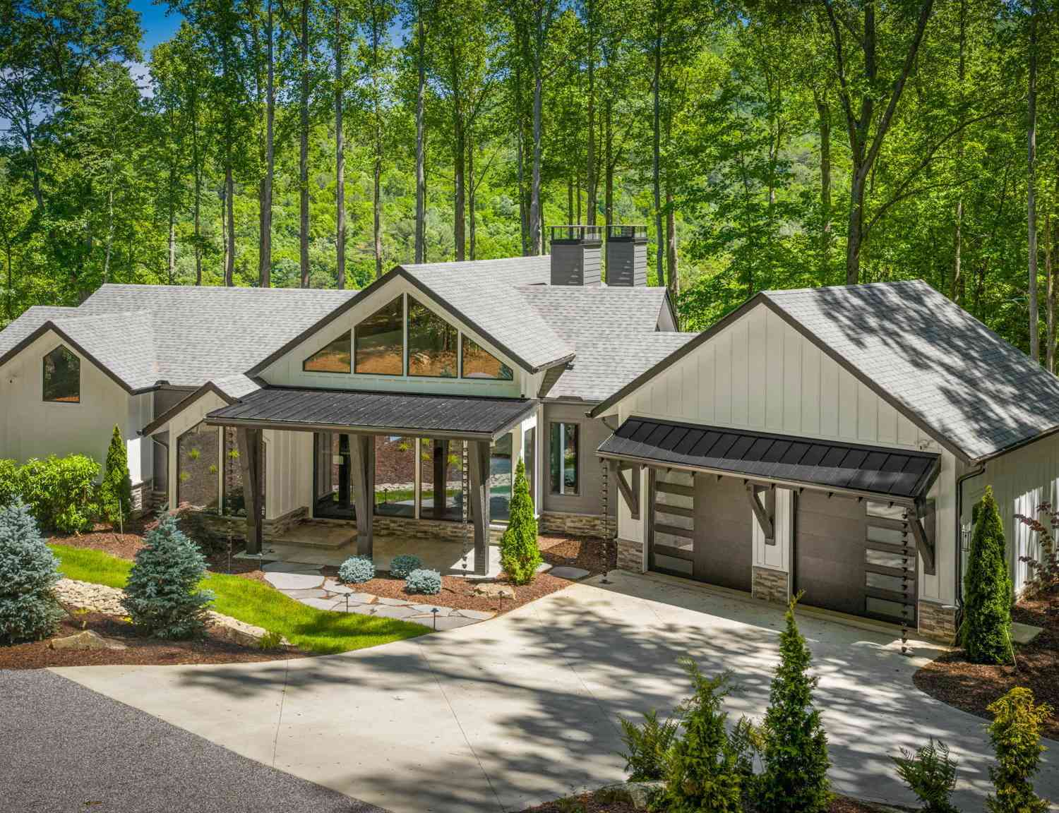 Homes For Sale - 172 Grand Oaks Trail<br/> Morganton, GA 30560