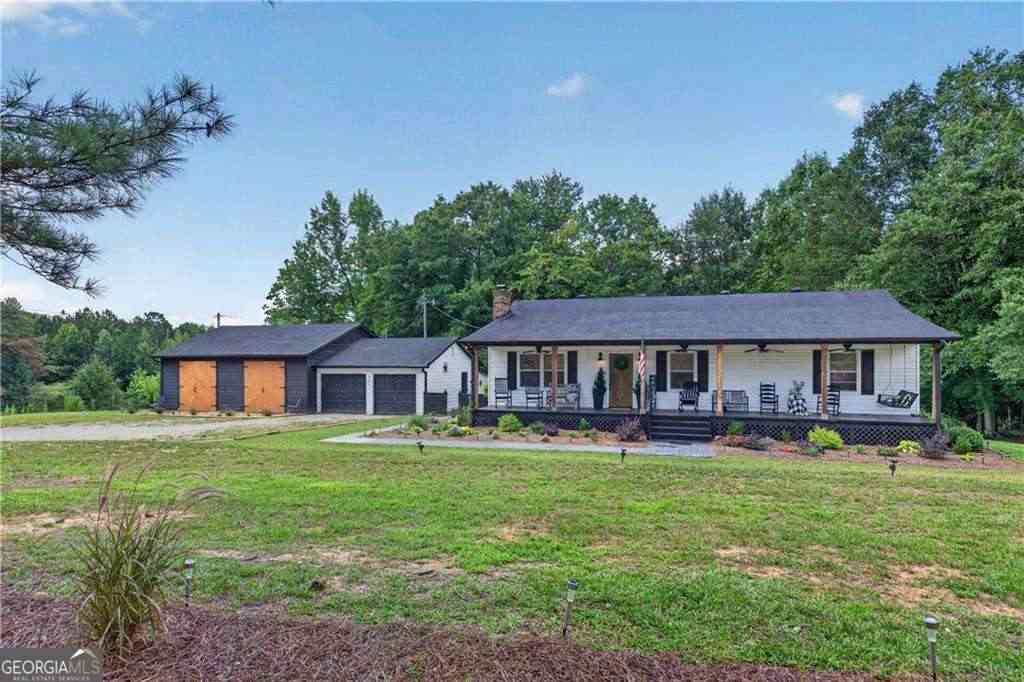 Homes For Sale - 303 Mtn View Clubhouse Road<br/> Buchanan, GA 30113