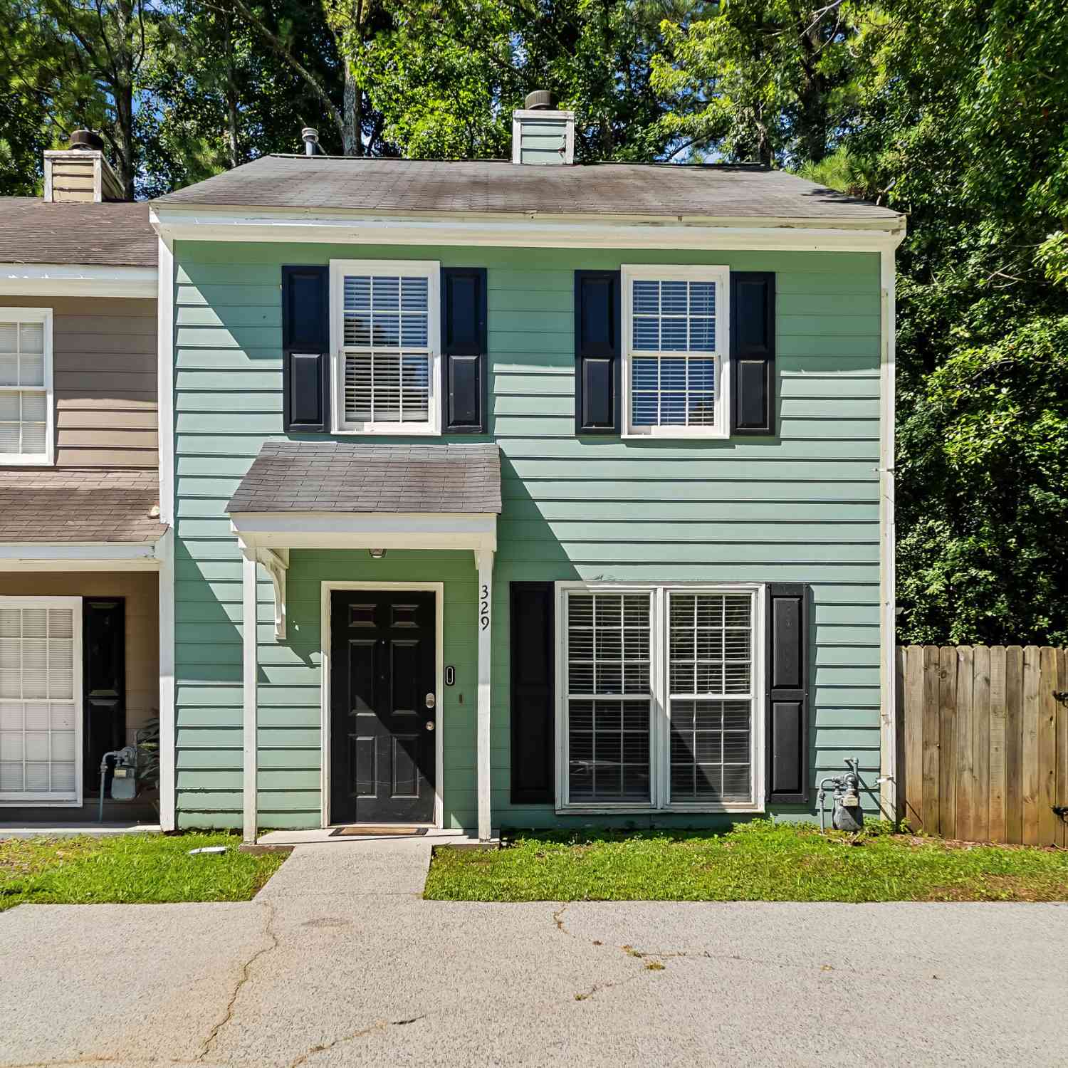 Townhouse For Sale - 329 Westland Way<br/> Marietta, GA 30064