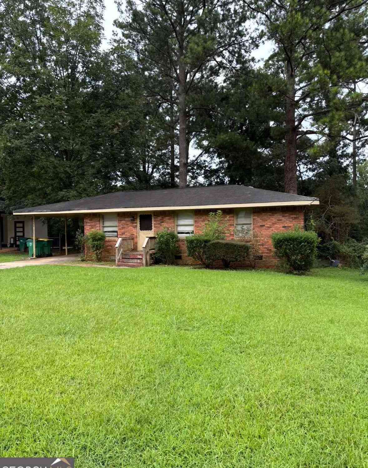 Homes For Sale - 1147 Evelyn Drive<br/> Forest Park, GA 30297
