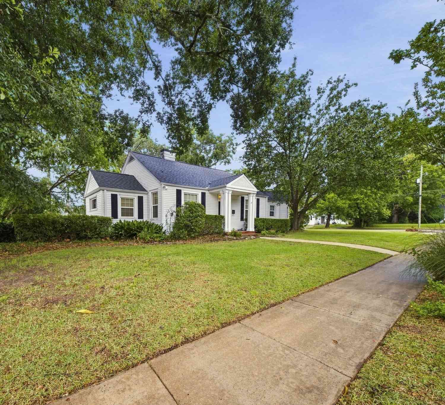Homes For Sale - 194 Euclid Avenue<br/> Bibb County, Macon, GA 31204