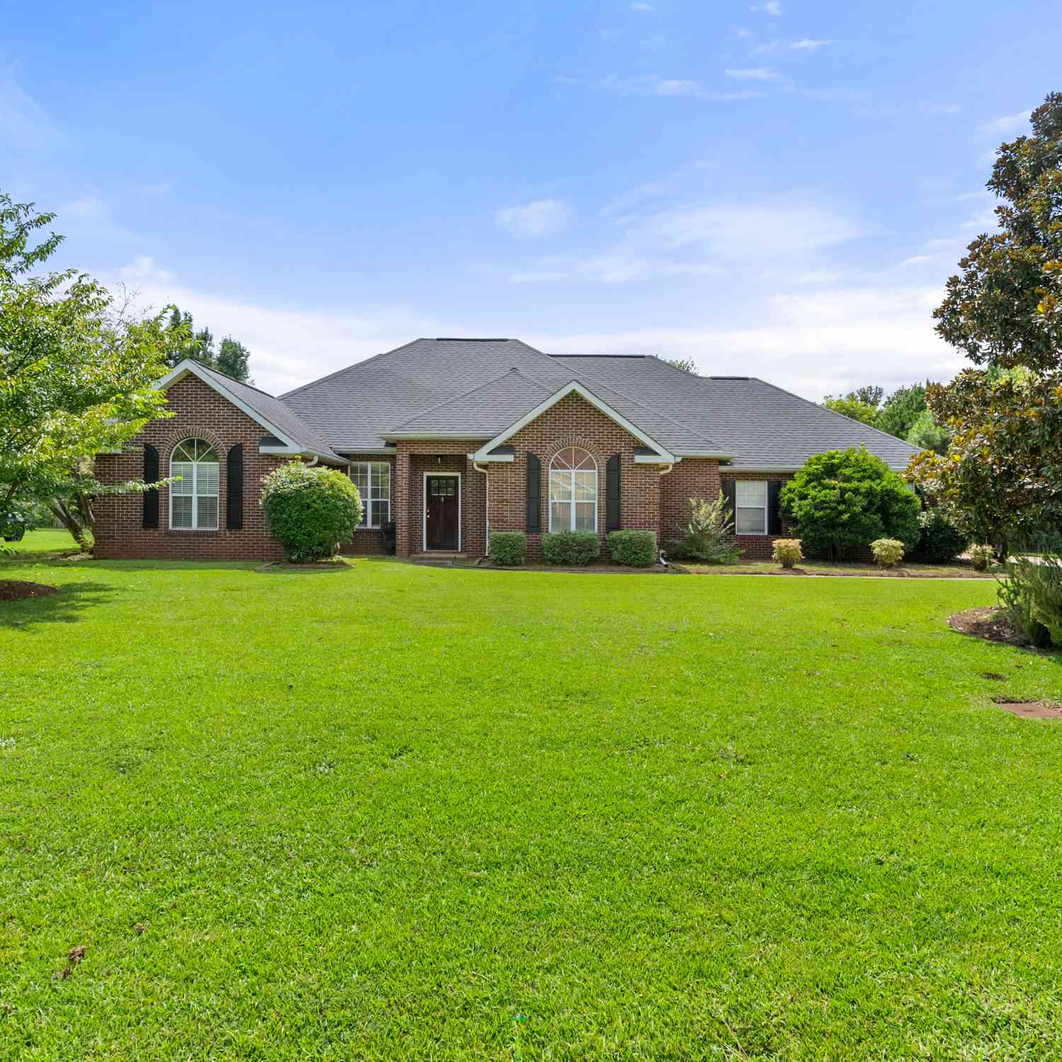Homes For Sale - 110 Orchard Crest Lane<br/> Bonaire, GA 31005