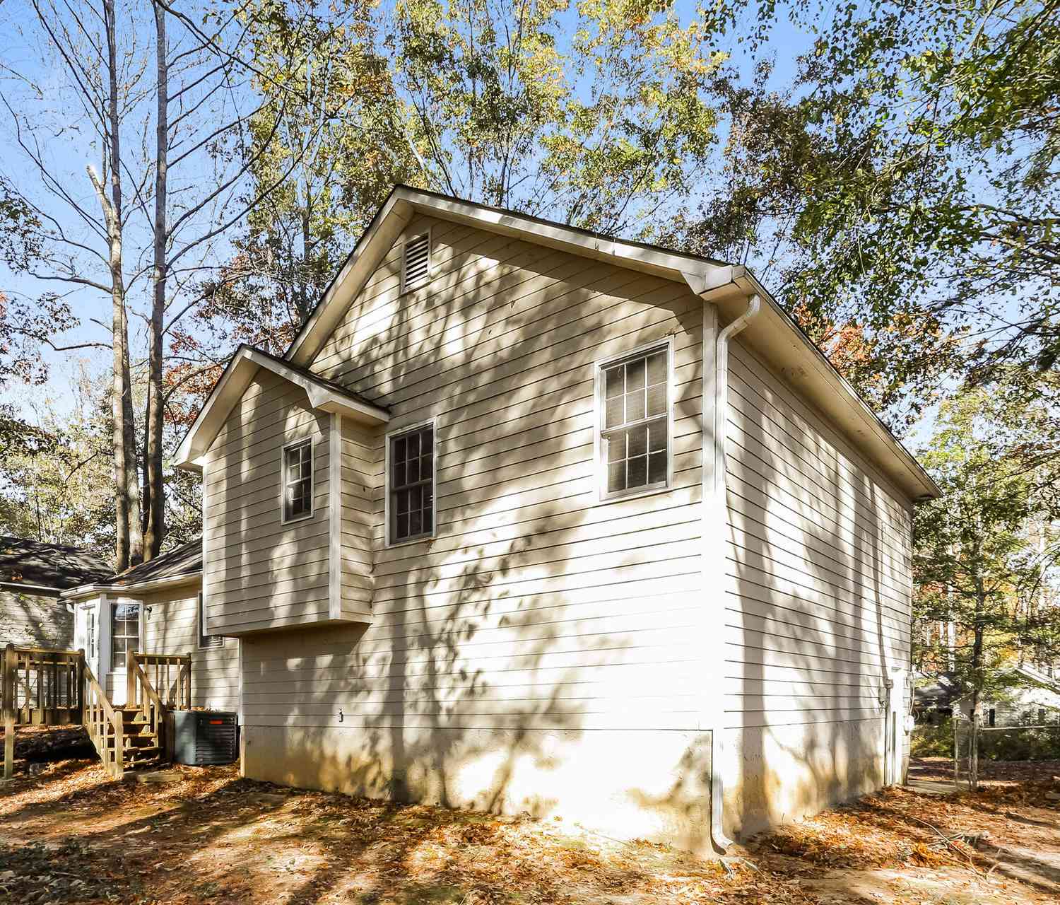 Homes For Sale - 654 Ladora Drive<br/> Dallas, GA 30157