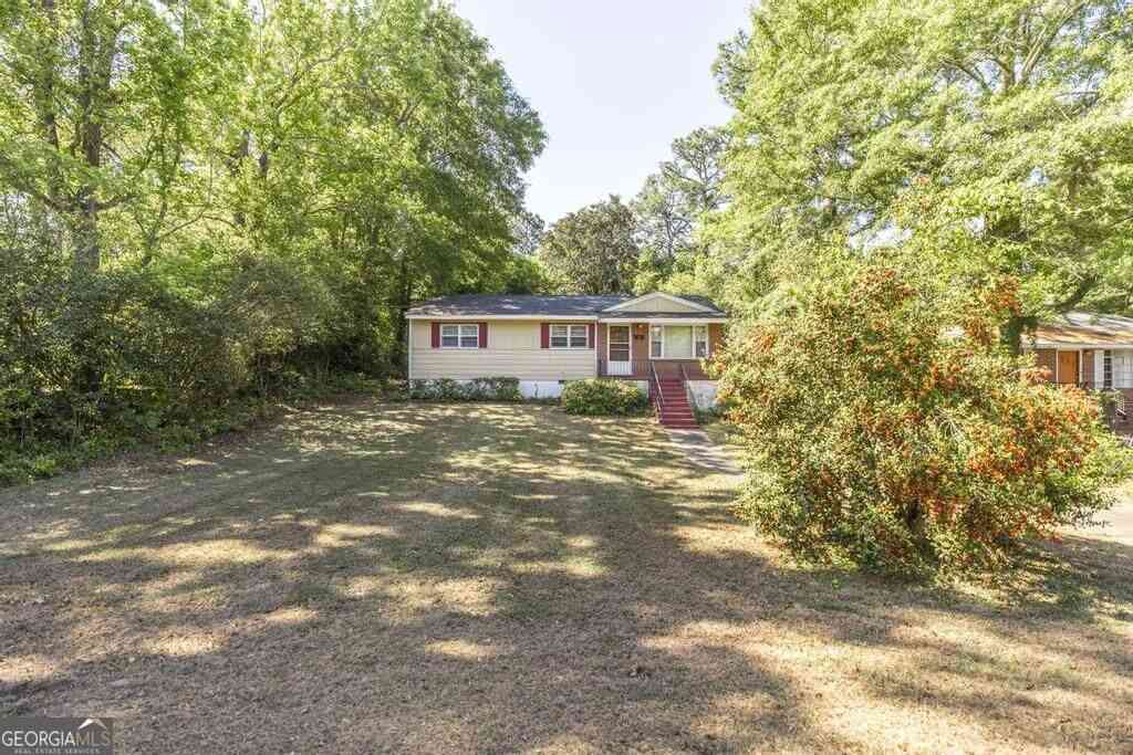 Homes For Sale - 1464 Canterbury Road<br/> Macon, GA 31206