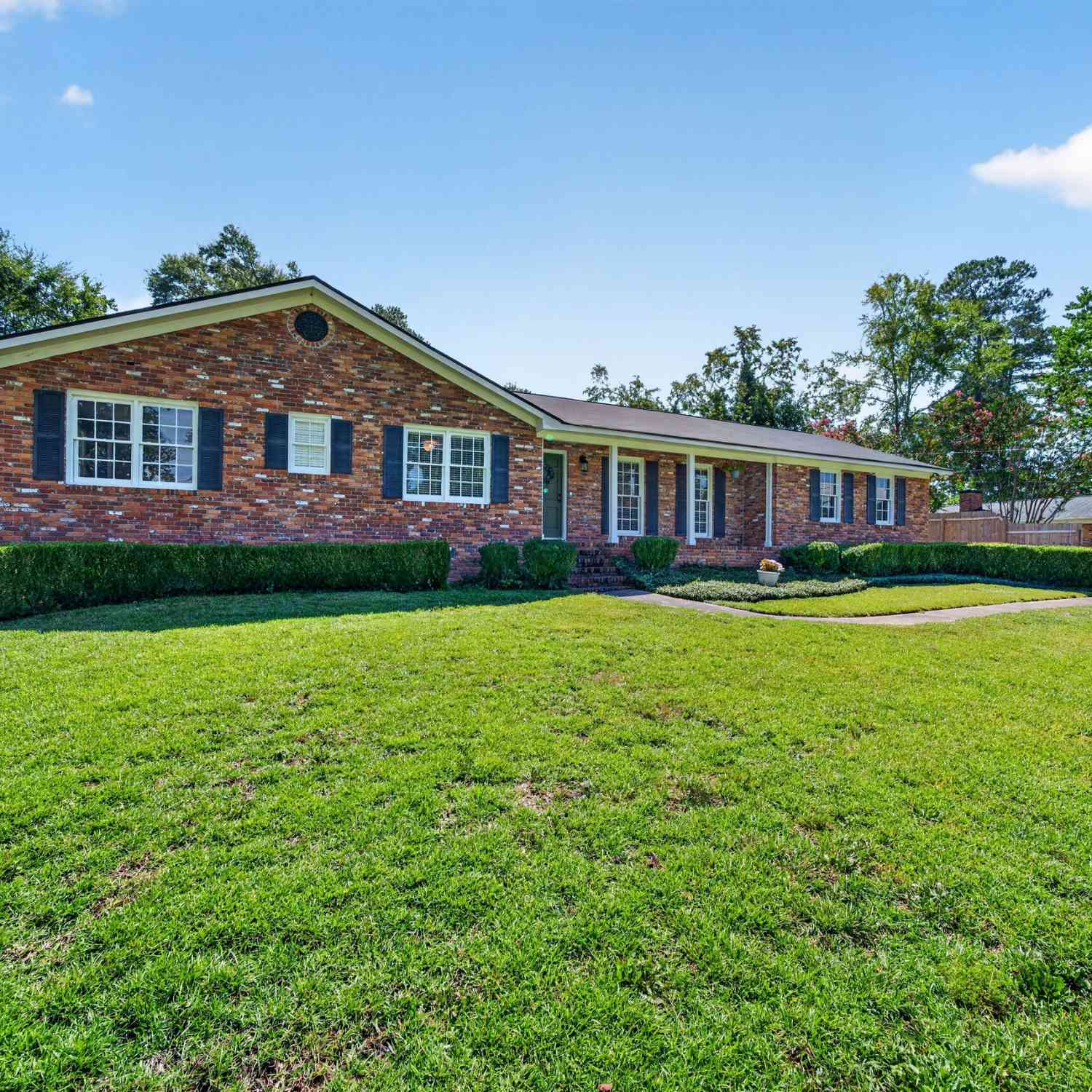 Homes For Sale - 1461 Marlowe Drive<br/> Bibb County, Macon, GA 31210
