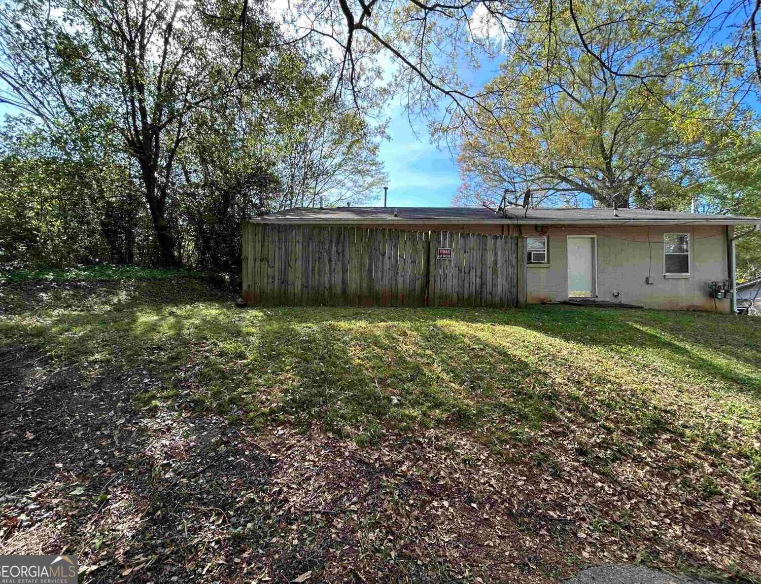 Homes For Sale - 7 Richard Allen Drive<br/> Newnan, GA 30263