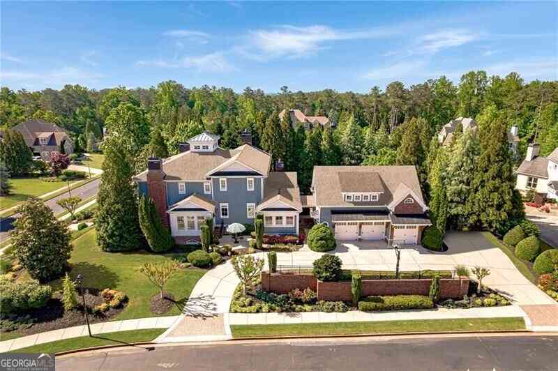 Homes For Sale - 2010 Caladium Way<br/> Roswell, GA 30075