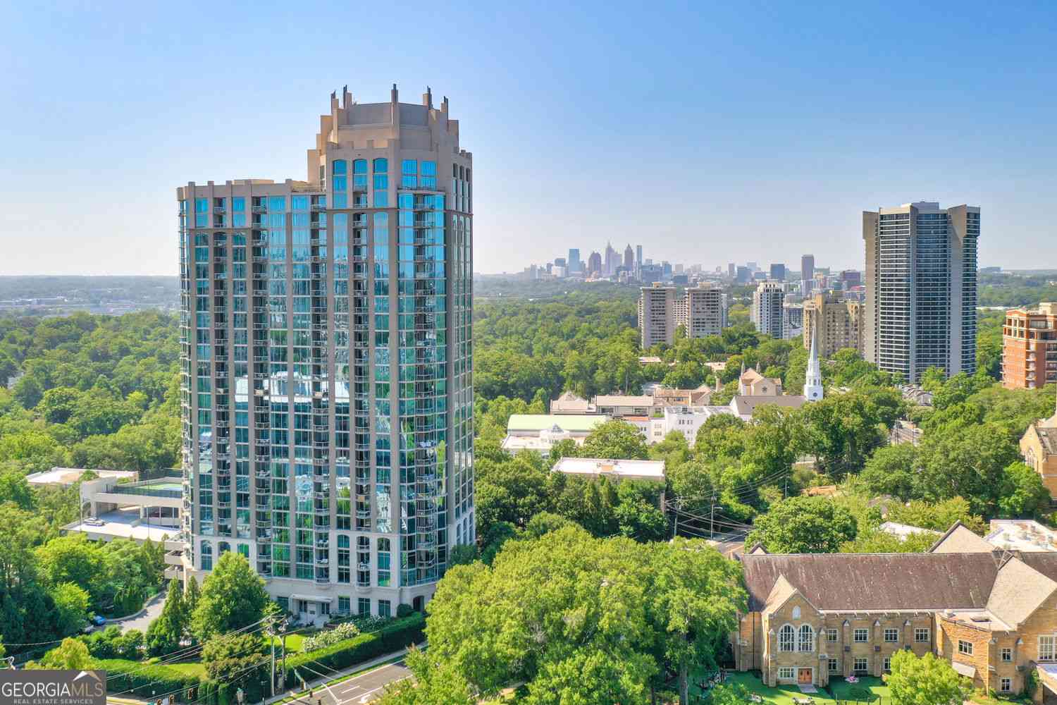 Condo For Sale - 2795 Peachtree Road NE #802<br/> Atlanta, GA 30305