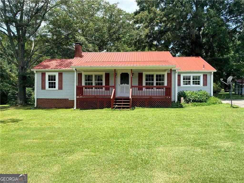 Homes For Sale - 16 Garrett Avenue<br/> Bremen, GA 30110