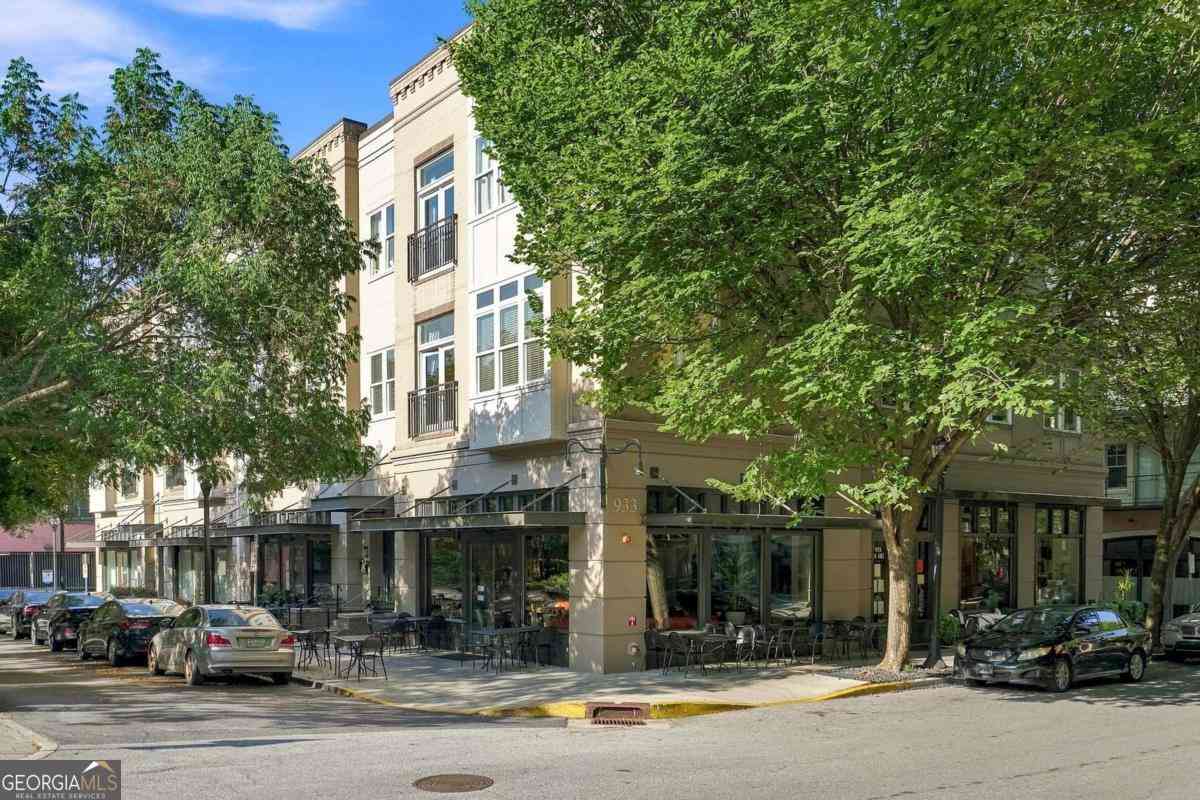 Condo For Sale - 933 Garrett Street SE #201<br/> Atlanta, GA 30316