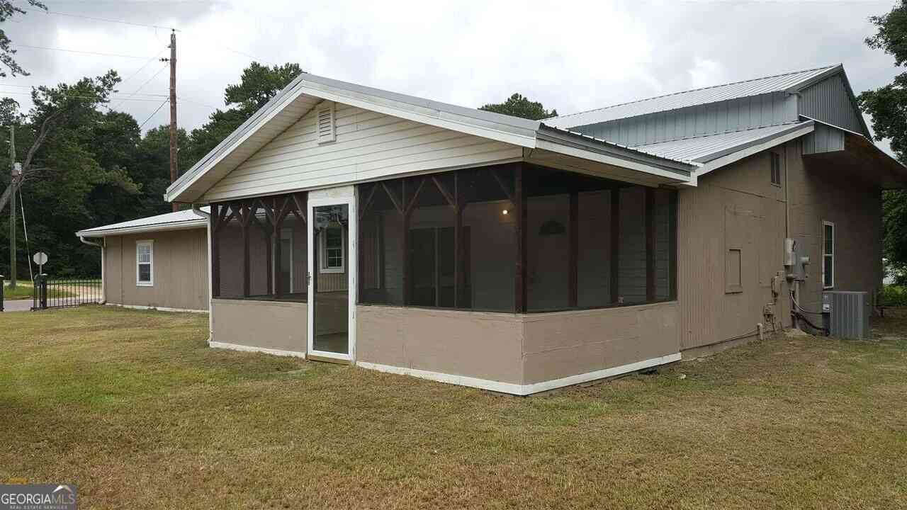 Homes For Sale - 7580 Leefield Stilson Road<br/> Brooklet, GA 30415