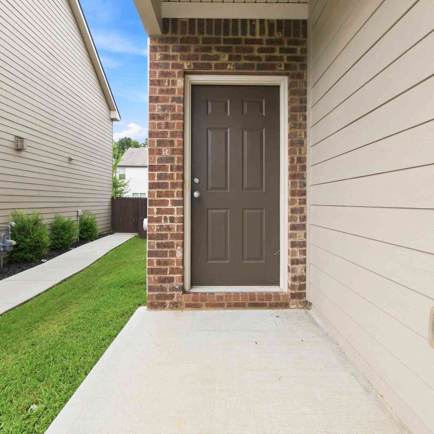 Homes For Sale - 532 Dasheill Lane<br/> Fulton County, Atlanta, GA 30349