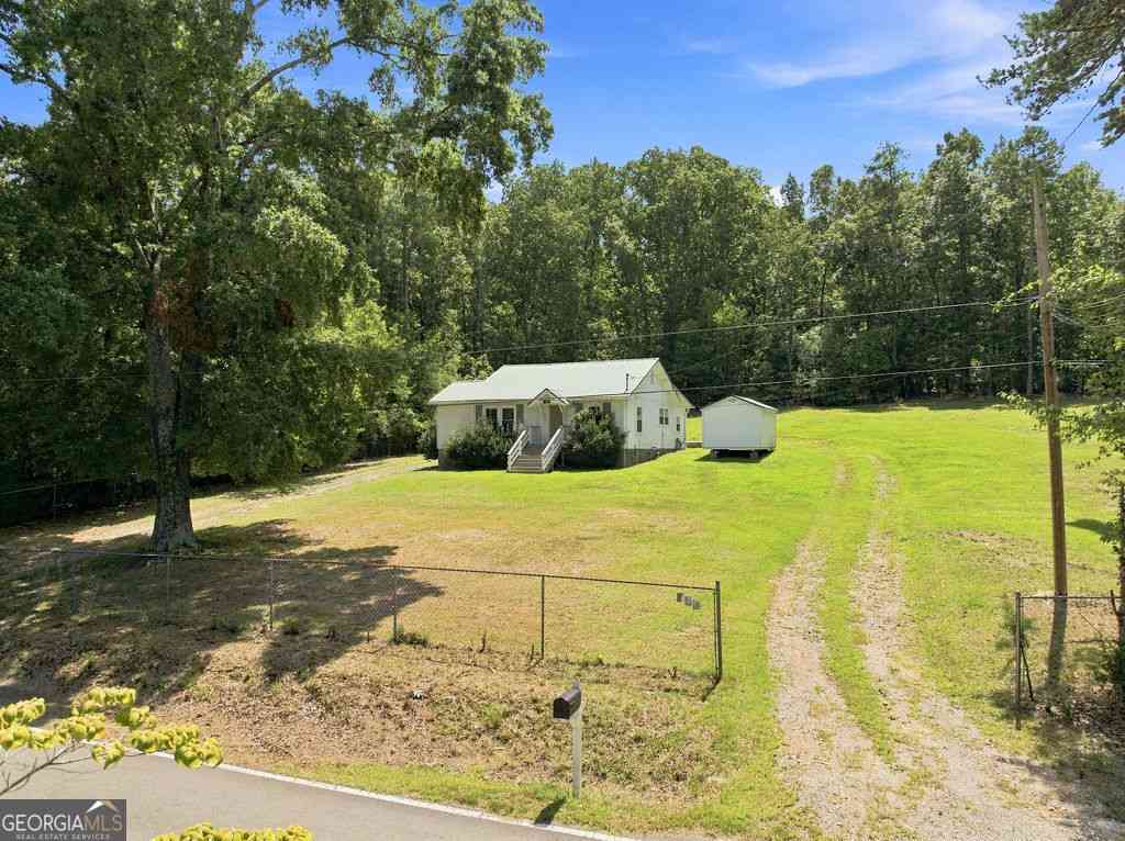 Homes For Sale - 244 Pleasant Valley Road SE<br/> Silver Creek, GA 30173