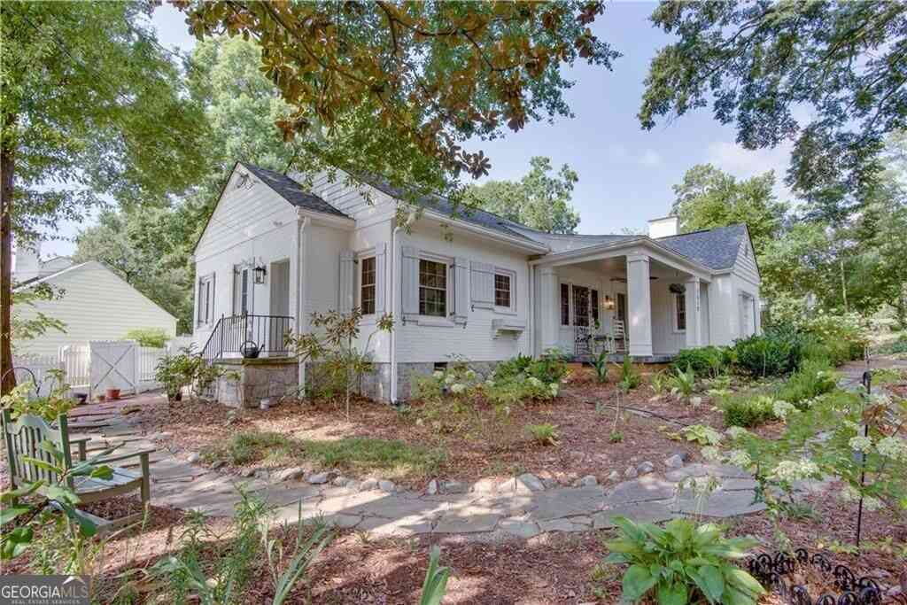 Homes For Sale - 2310 Rugby Avenue<br/> College Park, GA 30337