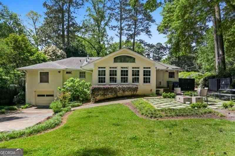 Homes For Sale - 3911 Wieuca Road NE<br/> Atlanta, GA 30342