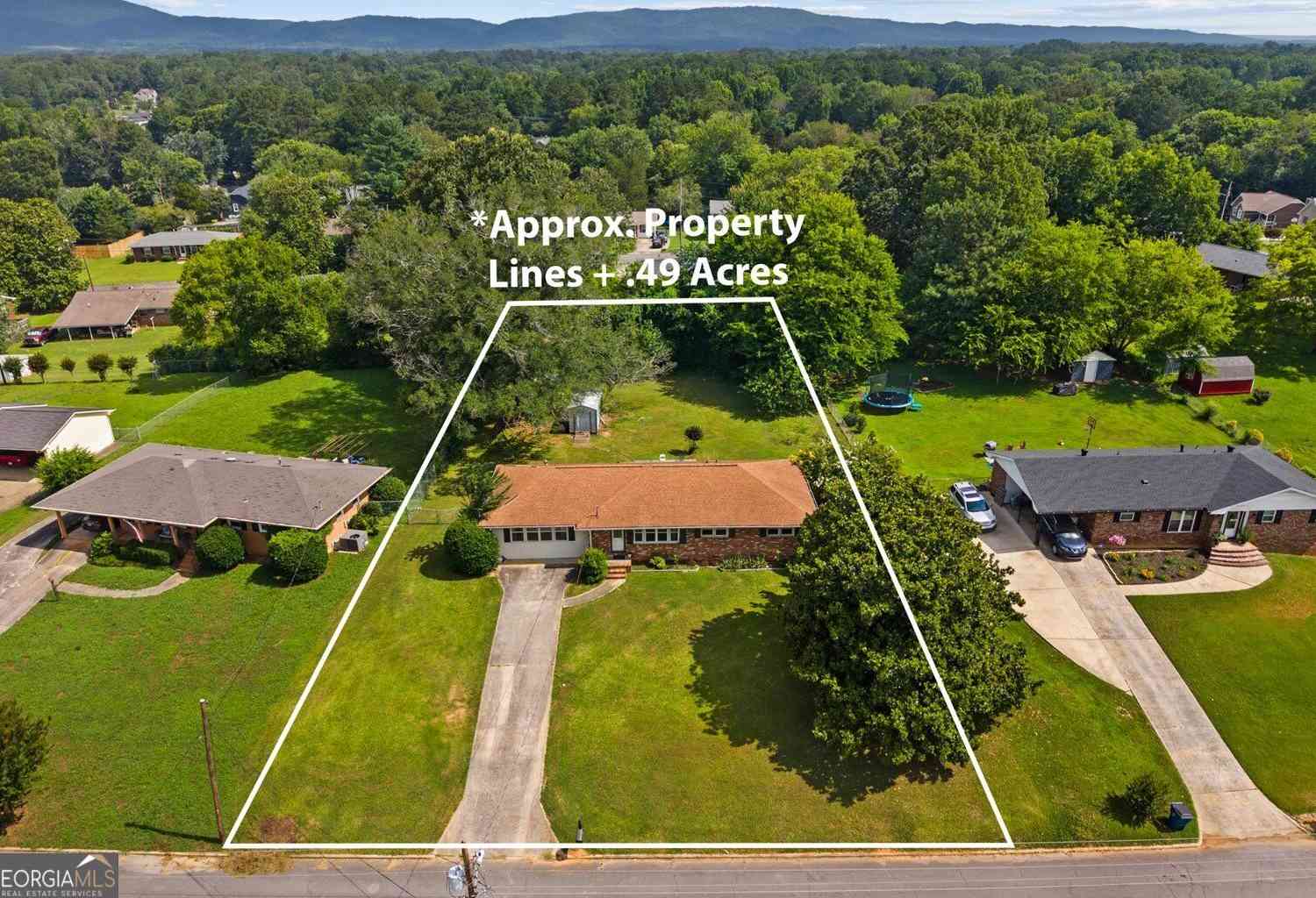 Homes For Sale - 8 Cameo Drive<br/> Rome, GA 30165
